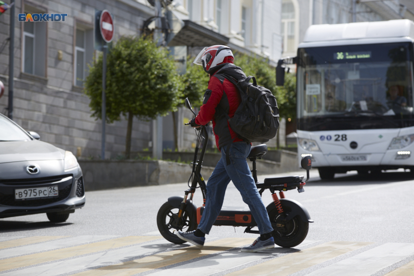 Пенсионерка требует миллион после наезда самоката в Ставрополе
