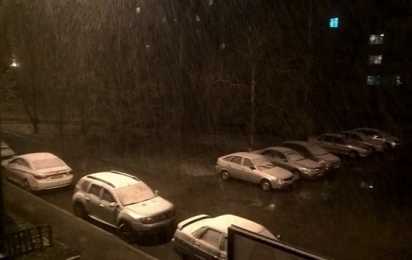 Снегопадом завершилась рабочая неделя в Ставрополе