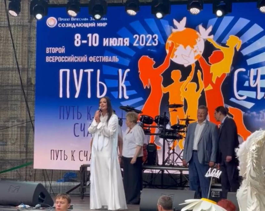 Оксана Федорова снимает выпуск своего шоу на Ставрополье