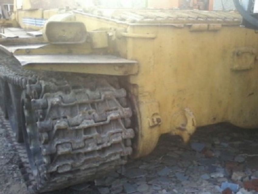 Настоящий танк конца 40-х годов выставил на продажу житель Ставрополья