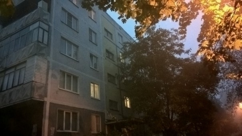 Потопы образовались в квартирах пятиэтажки во время дождя в Ставрополе
