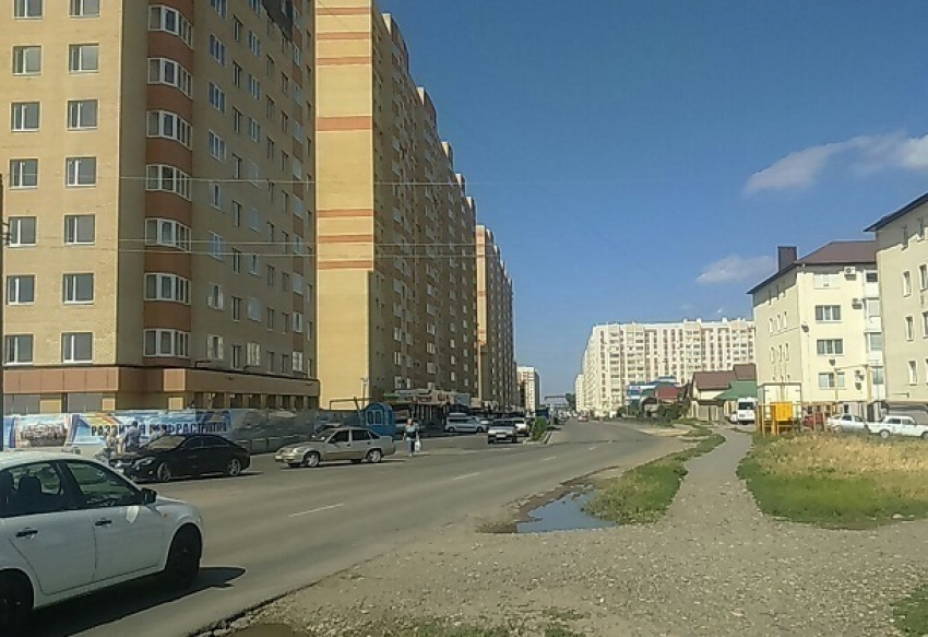 Жителей двух микрорайонов Ставрополя оставили без транспортного сообщения