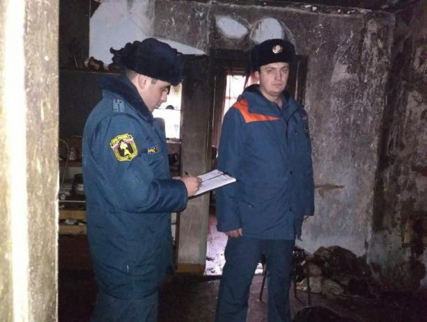 На Ставрополье в пожаре погибло два человека