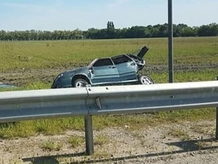 Страшной аварией и больницей закончилась для семьи с маленькой дочкой со Ставрополья поездка в аэропорт 