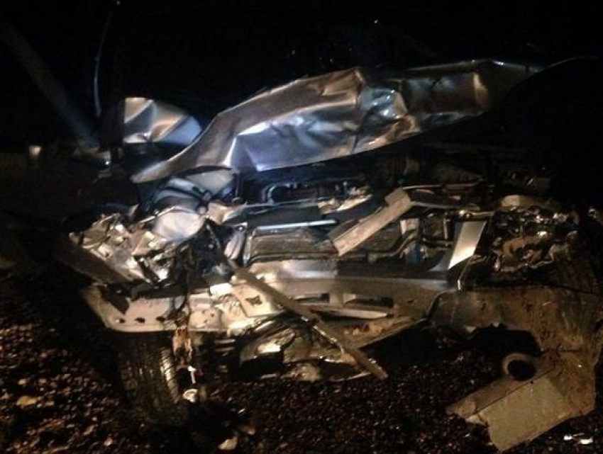 Девушка погибла в чудовищном столкновении «Волги» и «Нивы» на Ставрополье 