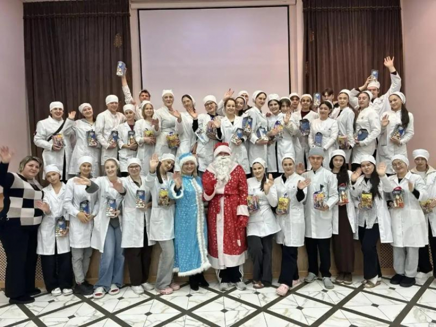 Подготовка к Новому году идет полным ходом!