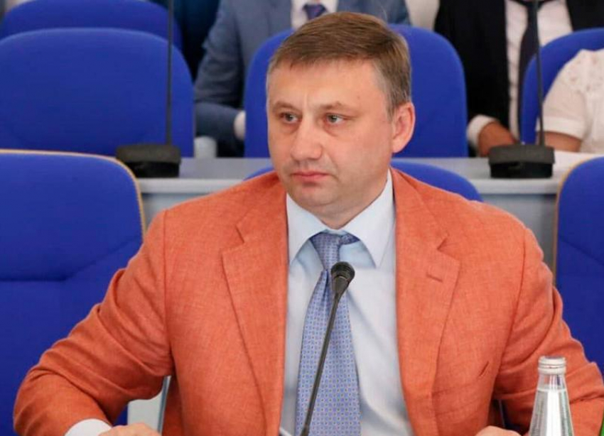 Суд отказался отпускать домой экс-зампреда правительства Ставрополья Петрашова