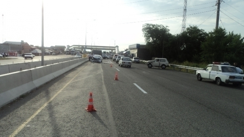 В Ставропольском крае в ДТП погиб сотрудник ГИБДД при столкновении с КАМАЗом