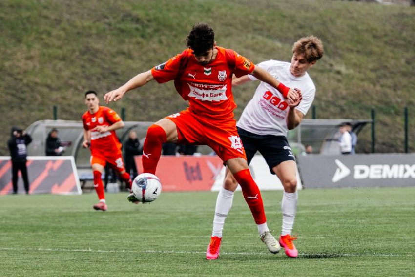 Дебютное фиаско «Машука»: пятигорские футболисты потерпели поражение в столице  