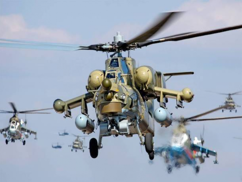 В Ставропольском крае по тревоге поднято более 20 вертолетов