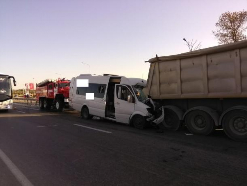 На Ставрополье в результате ДТП пострадали 17 человек