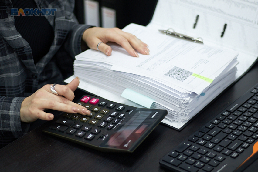 Два замдиректора ставропольского учреждения по мелиорации обокрали предприятие на тендерах