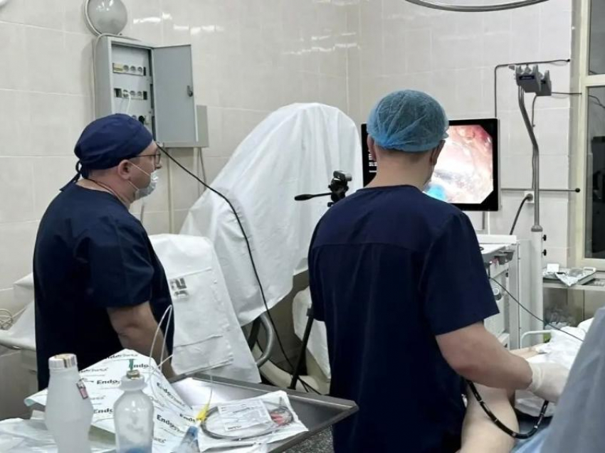 Уникальные операции по удалению опухолей прямой кишки провели в ставропольской больнице