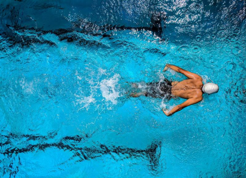 Cтавропольский прыгун в воду Евгений Кузнецов завоевал три медали