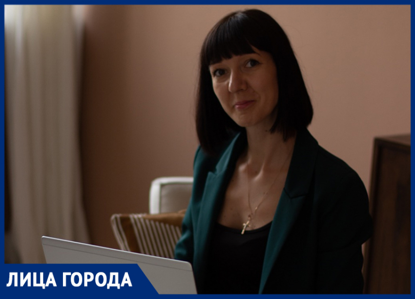 Курочка Ряба на стрессе, капризные женщины и супчик из грязи: ставропольский воспитатель рассказала о буднях в детсаду 