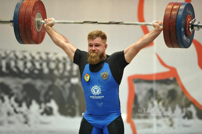 Ставропольские штангисты собрали коллекцию трофеев на помостах Бальбосара, Шахт и Солнечнодольска
