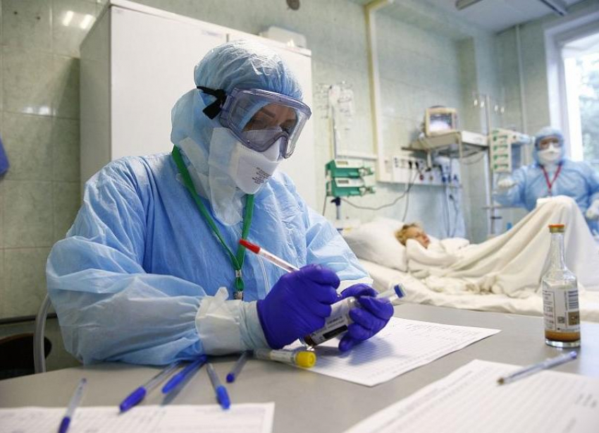 Более 3 тысяч ставропольцев продолжают борьбу с коронавирусом