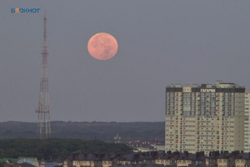 Суперлуние смогут увидеть ставропольцы уже 7 октября