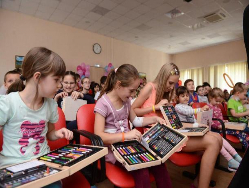 В Ставрополе прошла благотворительная программа банка ВТБ «Мир без слез»