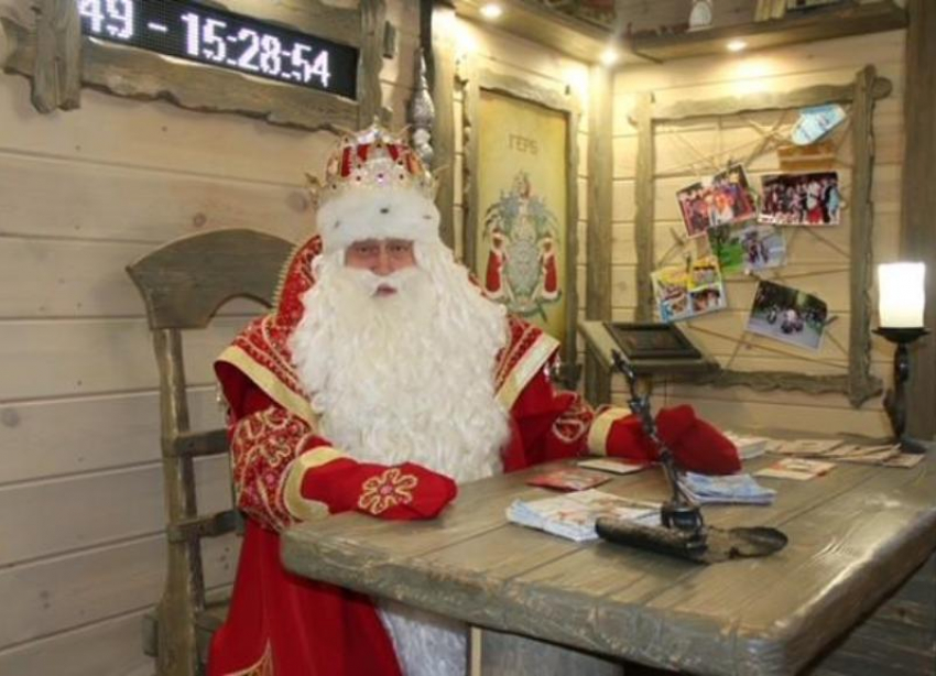Горячая линия «Деда Мороза и его цифровых помощников»: контакт-центр принимает голосовые письма с пожеланиями 