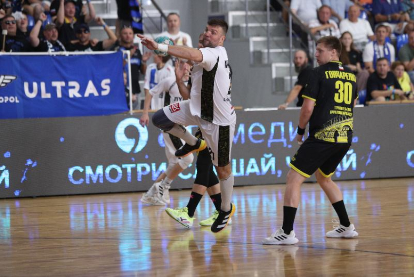 Надо взять реванш: гандболисты ставропольского «Виктора» отправились за сатисфакцией в Саратов