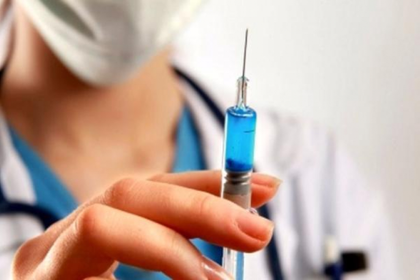 Около 300 тысяч ставропольчан привили от гриппа