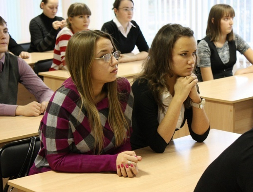 Больше трети ставропольцев считают школьные знания бесполезными 