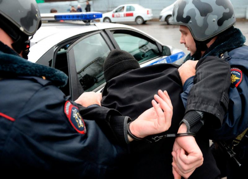 На Ставрополье и в КЧР разыскивают спекулянтов, выудивших 3 миллиона рублей у 335 человек