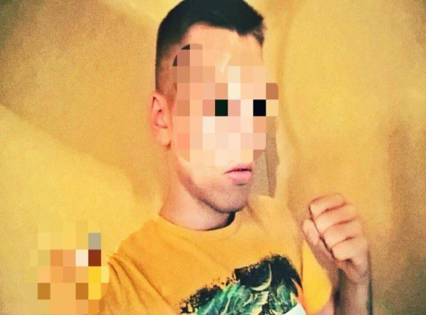 Одиннадцатиклассника нашли мертвым около многоэтажки Ставрополя