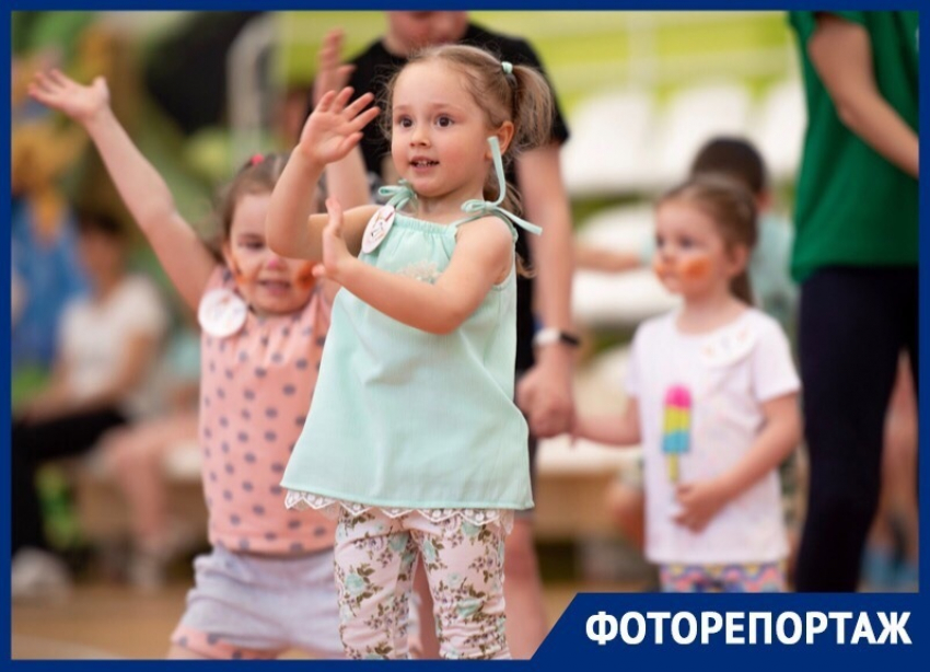 Самые маленькие жители Ставрополя поучаствовали в «Университетском чемпионате по бегу в ползунках»