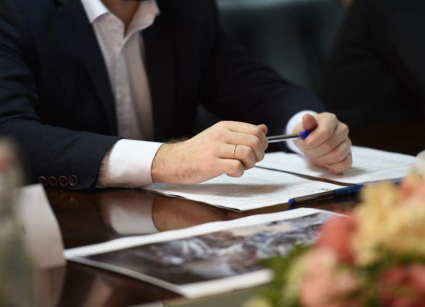 Ставропольское УФАС признало нарушением сравнение цен без учета НДС в закупке