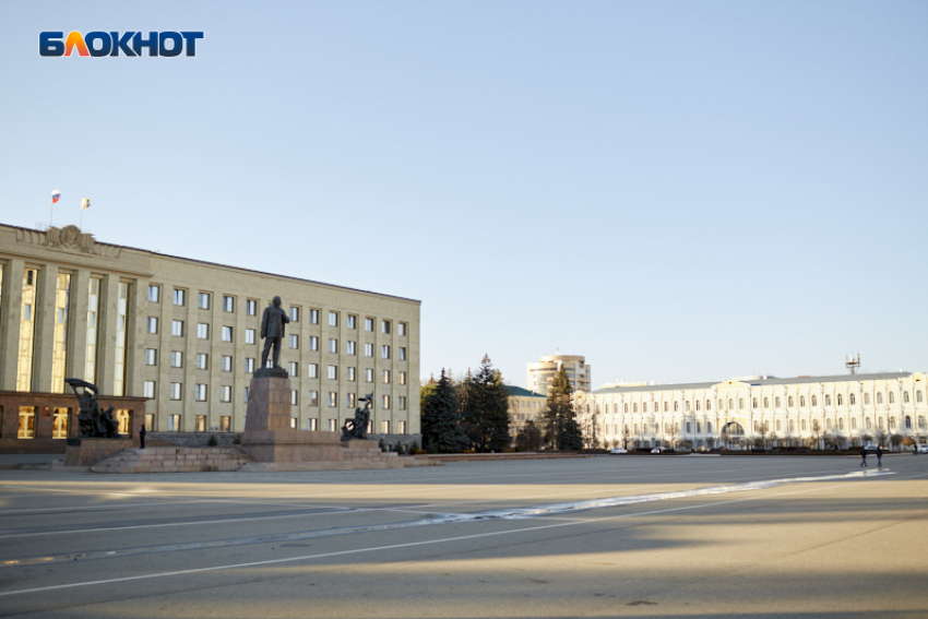 Брелоками и ручками намерены бороться с коррупционерами власти Ставрополья