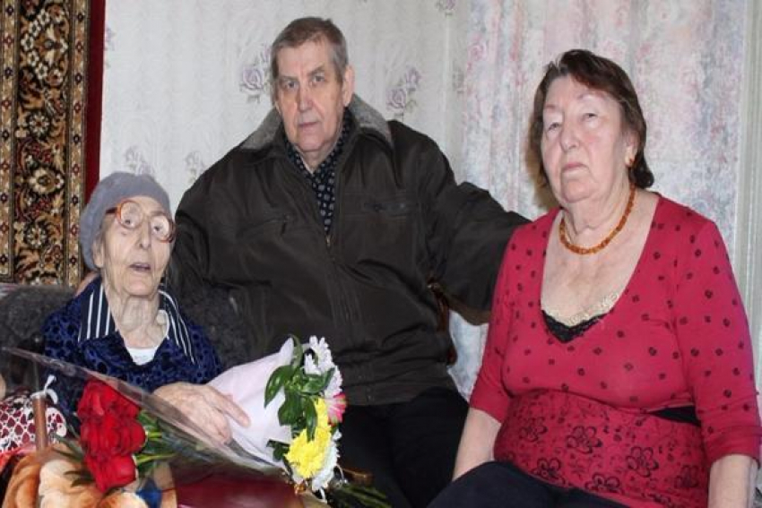 Владимир Путин поздравил 105-летнюю жительницу МинВод с юбилеем