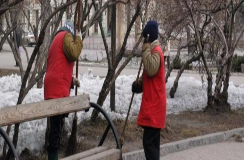Неплательщик алиментов постыдился мести улицы и выплатил около 136 тысяч рублей на Ставрополье