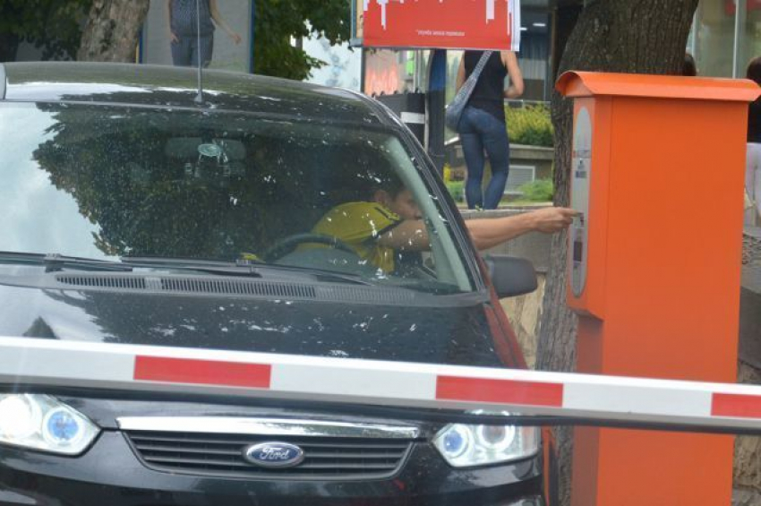 В Ставрополе появятся 2,5 тысячи платных парковок