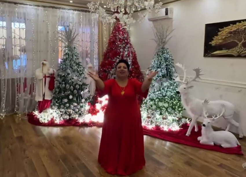 Настоящий сказочный лес в доме показала блогер-миллионник Аруся Кавказ из Пятигорска