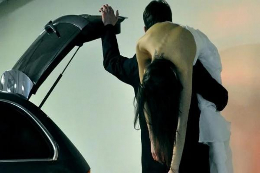 Несовершеннолетнюю ставропольчанку украли трое парней для женитьбы