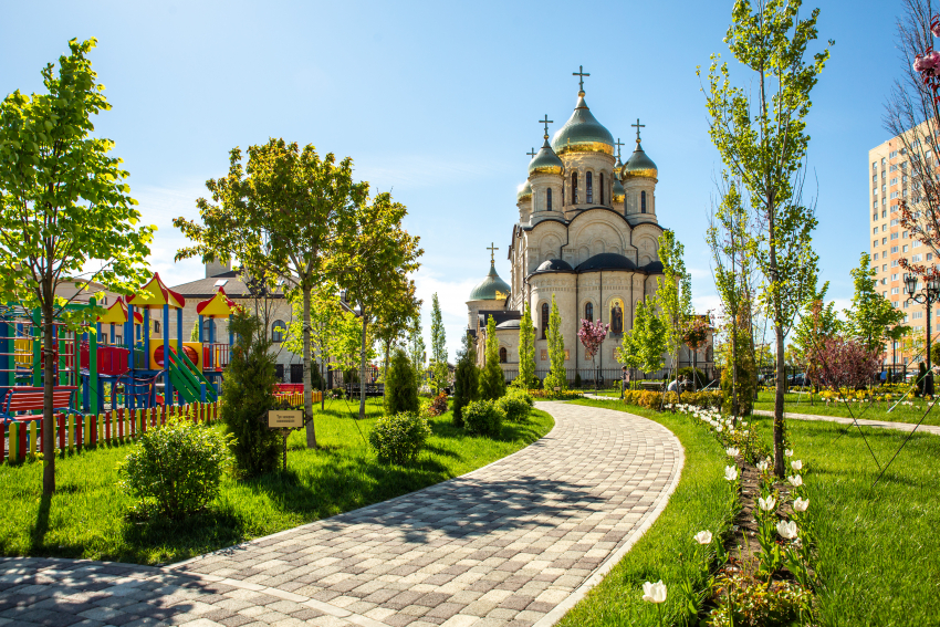 Владимирский собор в Ставрополе приобрел статус главного храма ставропольской армии