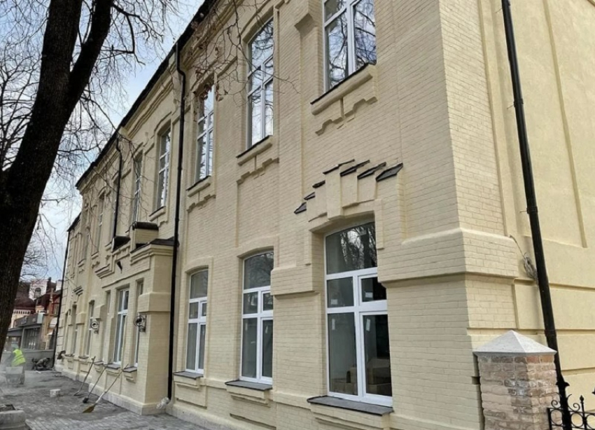 Подрядчик вновь сорвал сдачу в эксплуатацию многострадальной гимназии №11 в Пятигорске 