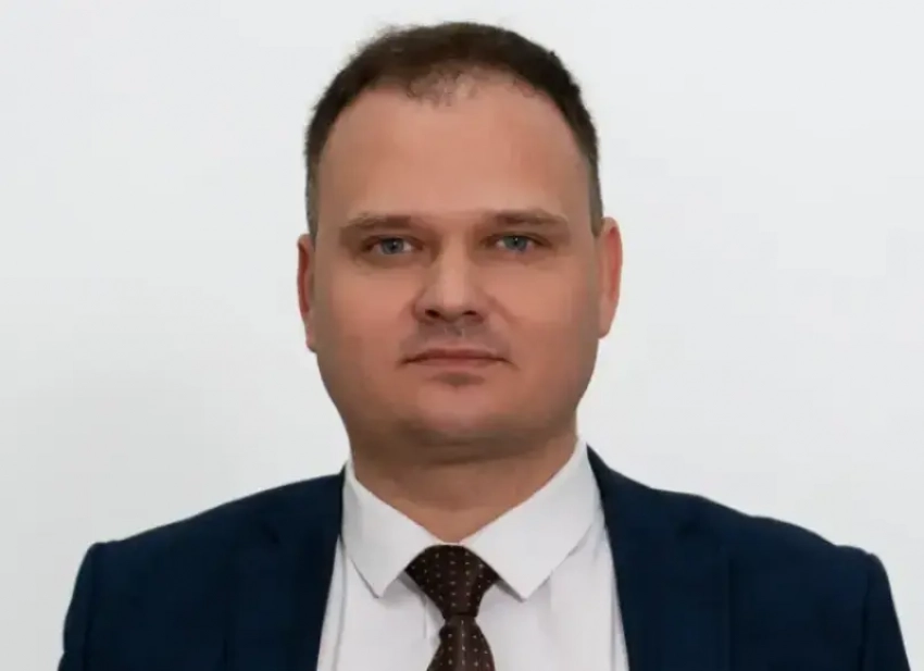 Бывший замдиректора СтГАУ отправится в колонию на 3,5 года за взятки со студента: новые детали