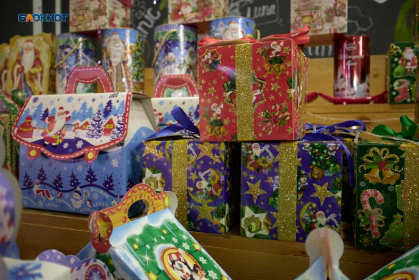 Новогодние подарки стоимостью 12 миллионов закупят на Ставрополье для нуждающихся в особой защите детей 