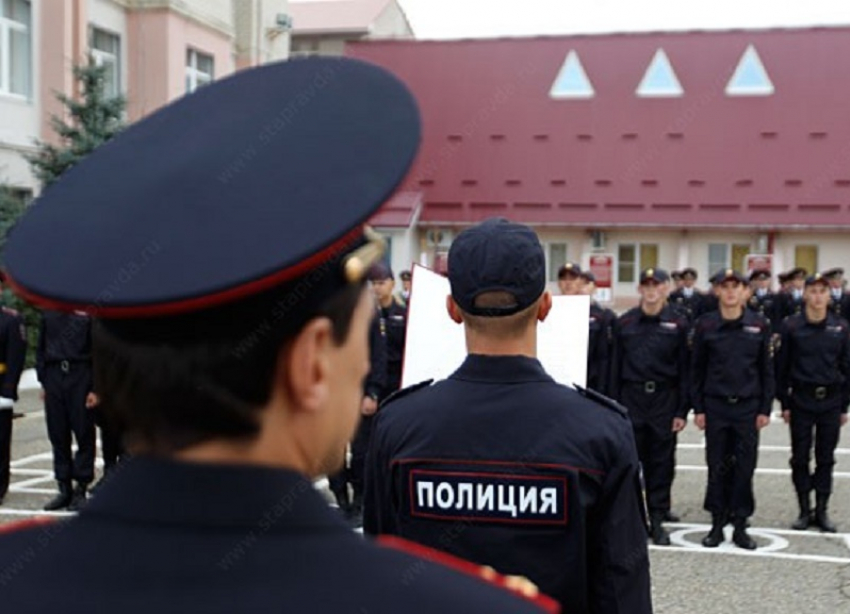 Еще один «оборотень в погонах» из ставропольского филиала университета МВД взят под стражу 