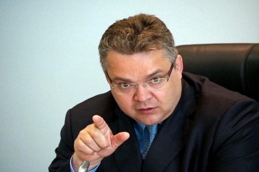 За неделю до выборов Владимиров хочет ужесточить контроль за агитацией