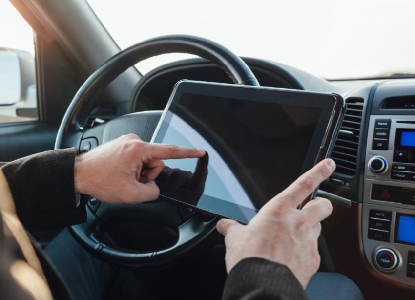 Ставропольцы раскритиковали губернатора за съемку видео за рулем 