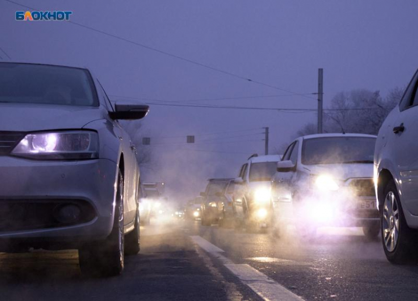 Непогода в Ставрополе: как слабый дождь подарил городу 8 баллов и золотое такси