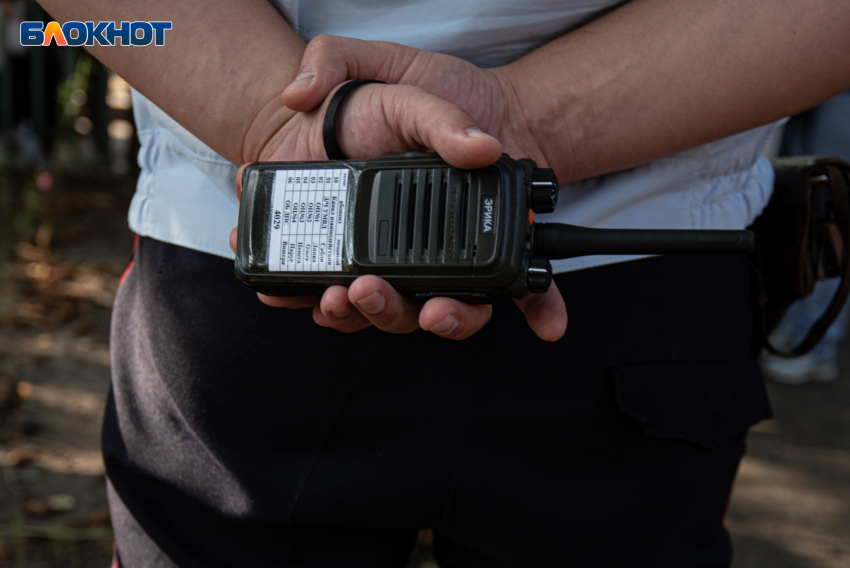 Мигранту с символикой ВСУ на 20 лет запретили въезд в Россию после инцидента в Ставрополе