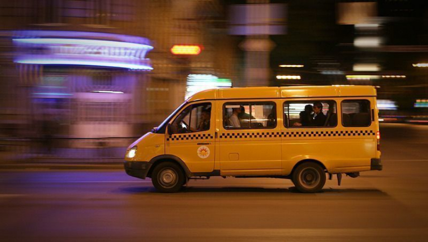 В Ставрополе маршрутное такси сбило пешехода