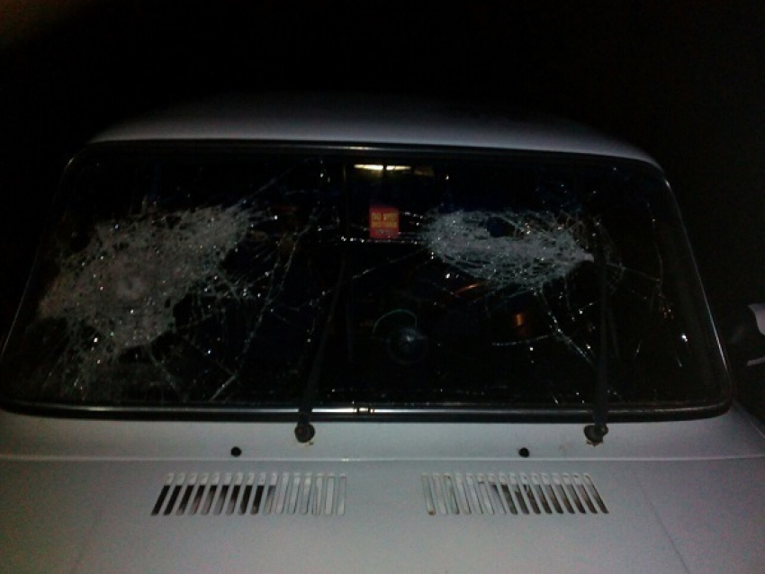 Знакомство с девушками в невинномысском кафе закончилось дракой около такси 