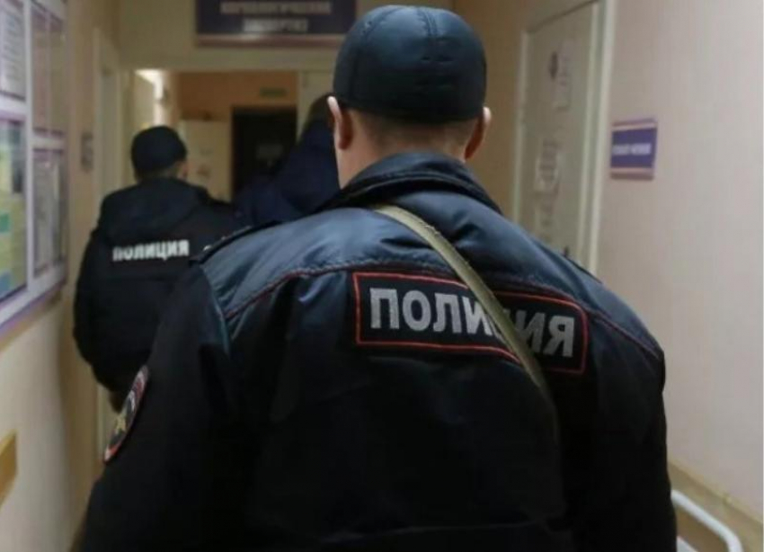 За удар кулаком в лицо полицейского житель Ставрополя отправится в колонию 