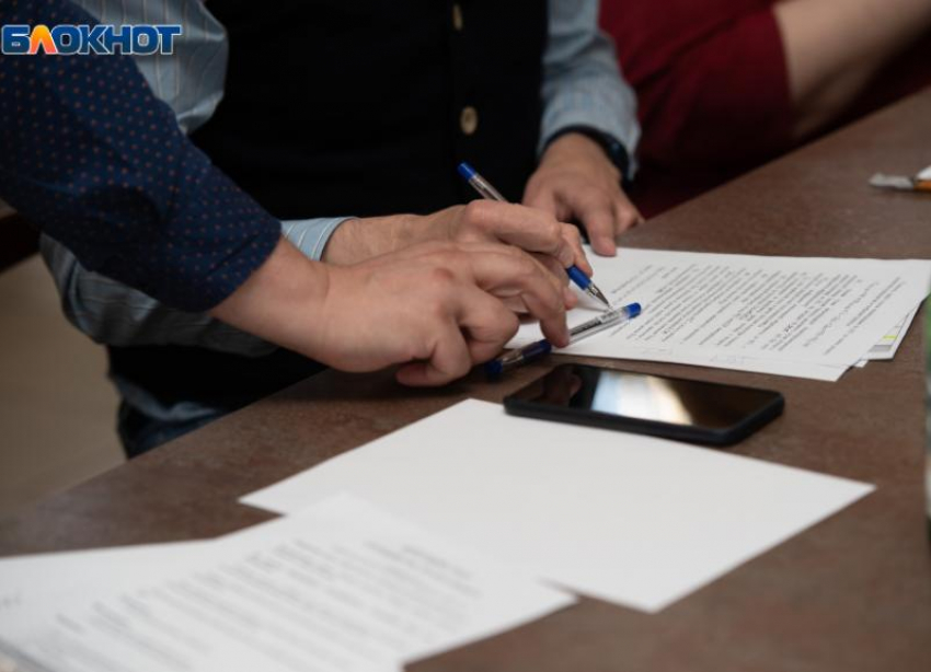 Учителям на Ставрополье будут раздавать по 500 тысяч рублей 